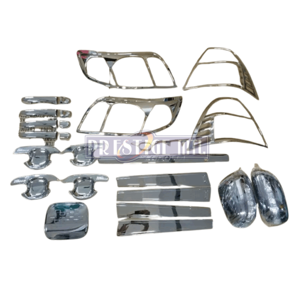 CHROME KIT COROLLA 2005